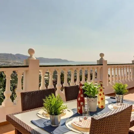 Cerezo Nerja